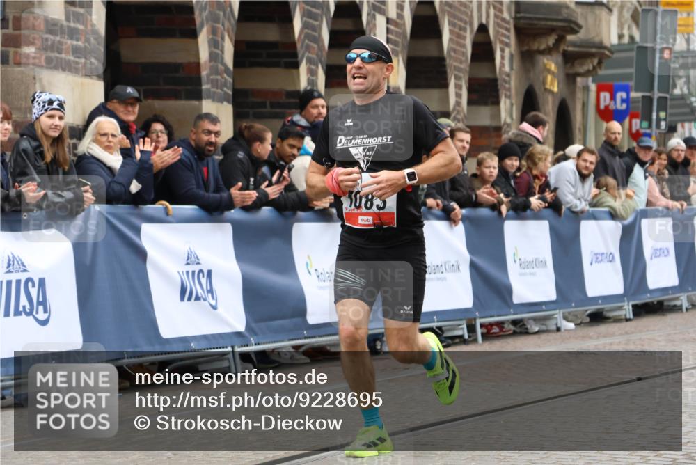 05.10.2025 - 20. swb-Marathon Bremen Strokosch-Dieckow http://msf.ph/oto/9228695 05.10.2025 12:26:11 Ziel 1083 meine-sportfotos.de