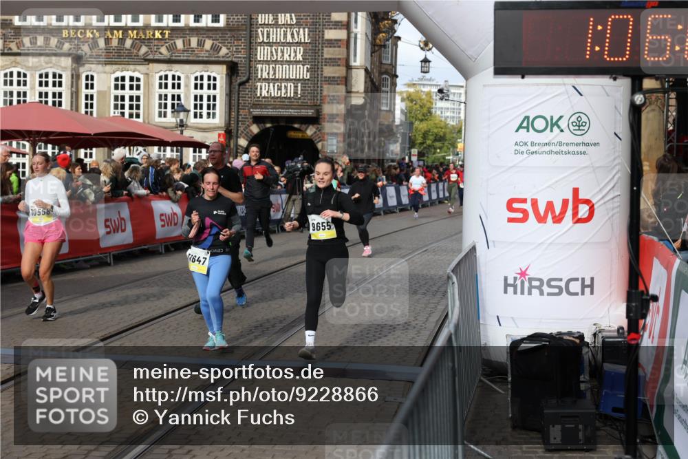 05.10.2025 - 20. swb-Marathon Bremen Yannick Fuchs http://msf.ph/oto/9228866 05.10.2025 11:02:00 Ziel 9237, 9365, 9655, 10004, 10558, 10837, 11415, 11647 meine-sportfotos.de