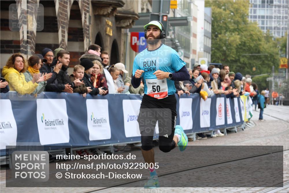 05.10.2025 - 20. swb-Marathon Bremen Strokosch-Dieckow http://msf.ph/oto/9229005 05.10.2025 12:27:17 Ziel 50 meine-sportfotos.de