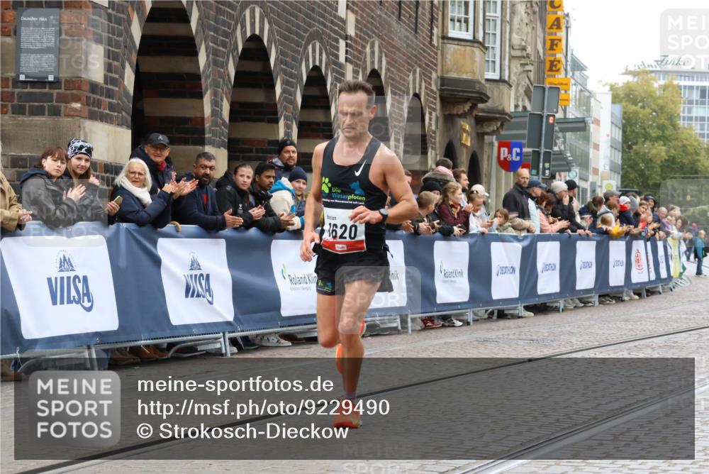05.10.2025 - 20. swb-Marathon Bremen Strokosch-Dieckow http://msf.ph/oto/9229490 05.10.2025 12:27:52 Ziel 1620 meine-sportfotos.de