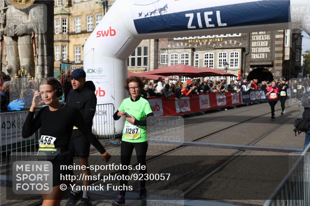 05.10.2025 - 20. swb-Marathon Bremen Yannick Fuchs http://msf.ph/oto/9230057 05.10.2025 10:59:47 Ziel 9609, 9991, 10209, 10420, 10760, 11267, 11456, 11720 meine-sportfotos.de