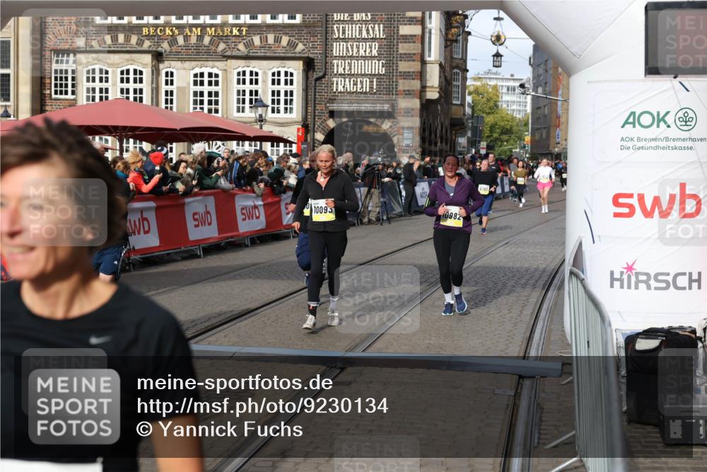 05.10.2025 - 20. swb-Marathon Bremen Yannick Fuchs http://msf.ph/oto/9230134 05.10.2025 11:02:30 Ziel 9748, 10093, 10130, 10194, 10821, 10829, 10982, 10983, 11386 meine-sportfotos.de
