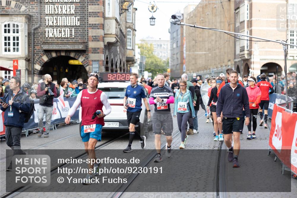 05.10.2025 - 20. swb-Marathon Bremen Yannick Fuchs http://msf.ph/oto/9230191 05.10.2025 09:20:28 Ziel  meine-sportfotos.de