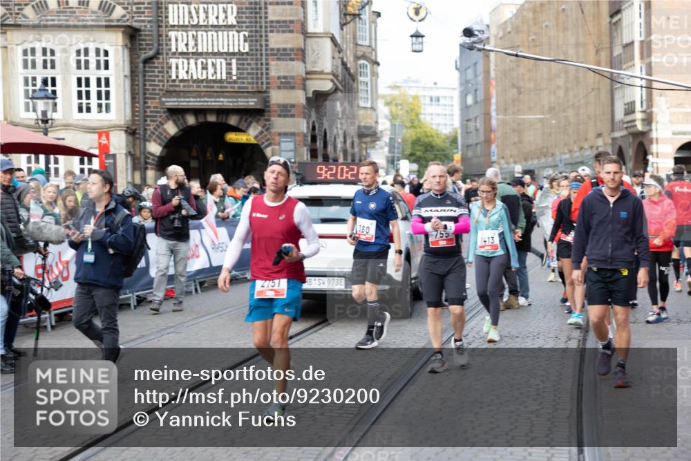 05.10.2025 - 20. swb-Marathon Bremen Yannick Fuchs http://msf.ph/oto/9230200 05.10.2025 09:20:28 Ziel  meine-sportfotos.de