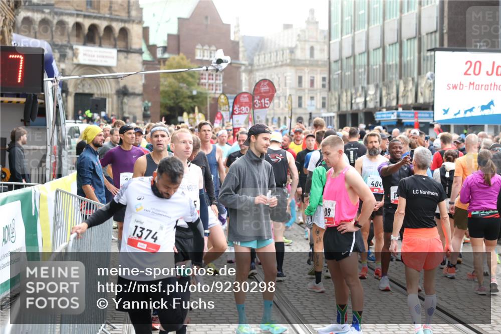 05.10.2025 - 20. swb-Marathon Bremen Yannick Fuchs http://msf.ph/oto/9230298 05.10.2025 09:21:17 Ziel  meine-sportfotos.de