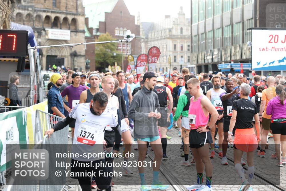 05.10.2025 - 20. swb-Marathon Bremen Yannick Fuchs http://msf.ph/oto/9230311 05.10.2025 09:21:17 Ziel  meine-sportfotos.de