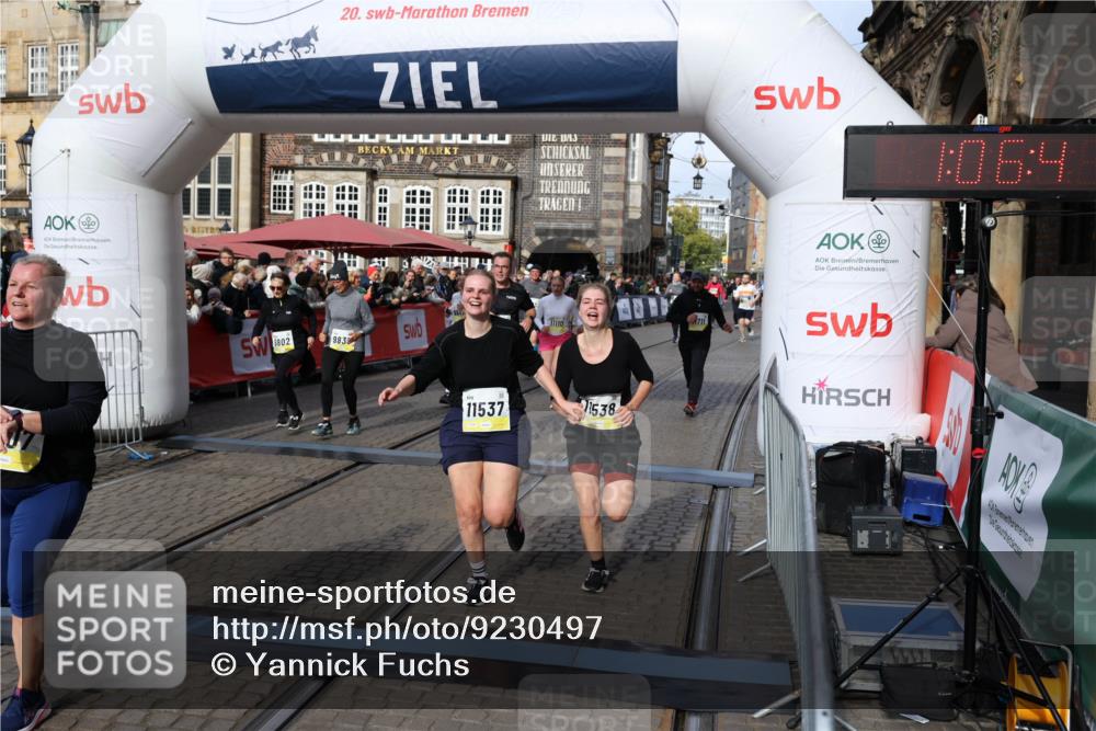 05.10.2025 - 20. swb-Marathon Bremen Yannick Fuchs http://msf.ph/oto/9230497 05.10.2025 11:02:37 Ziel 9468, 9647, 9707, 9802, 9839, 10033, 10093, 10615, 10982, 10983, 11110, 11537, 11538, 11711 meine-sportfotos.de