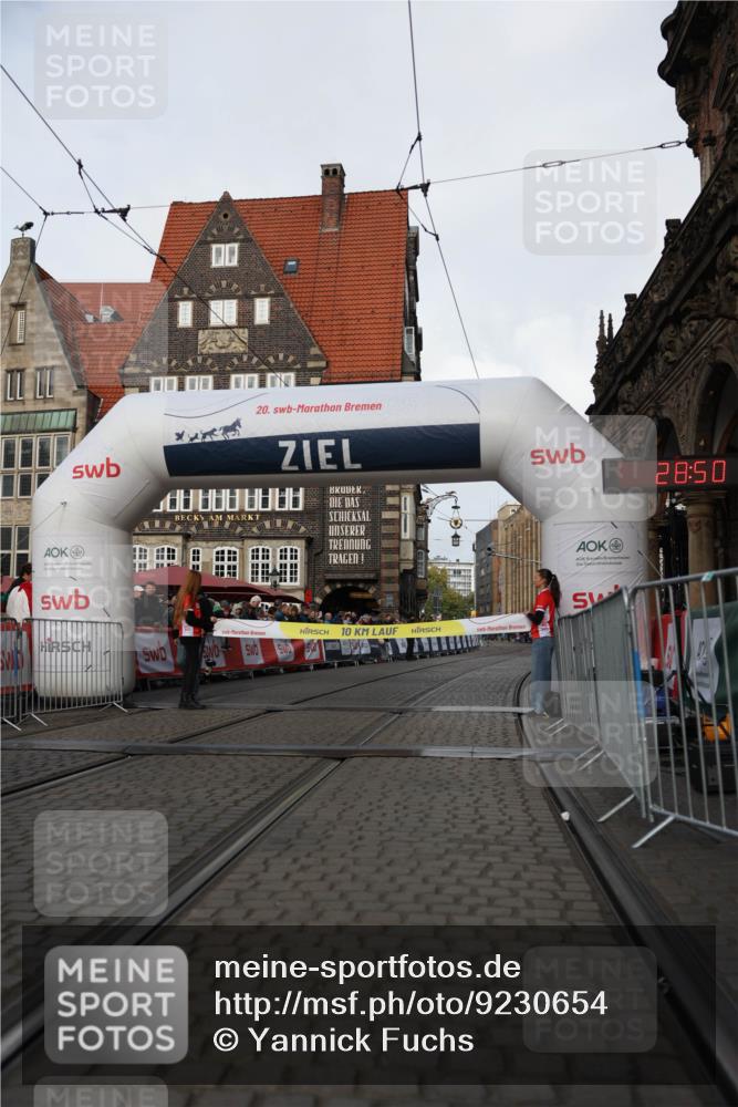 05.10.2025 - 20. swb-Marathon Bremen Yannick Fuchs http://msf.ph/oto/9230654 05.10.2025 10:24:46 Ziel  meine-sportfotos.de