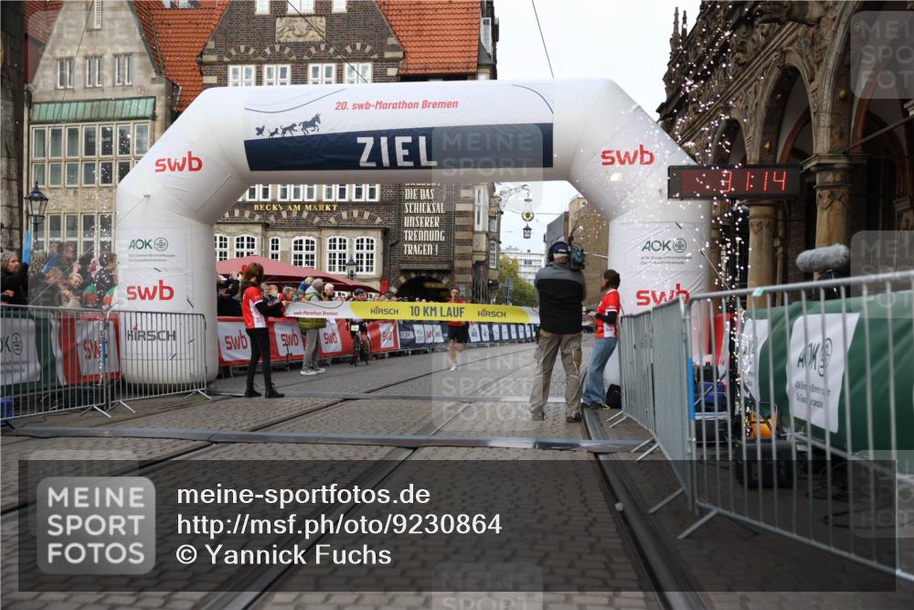 05.10.2025 - 20. swb-Marathon Bremen Yannick Fuchs http://msf.ph/oto/9230864 05.10.2025 10:27:10 Ziel 35 meine-sportfotos.de