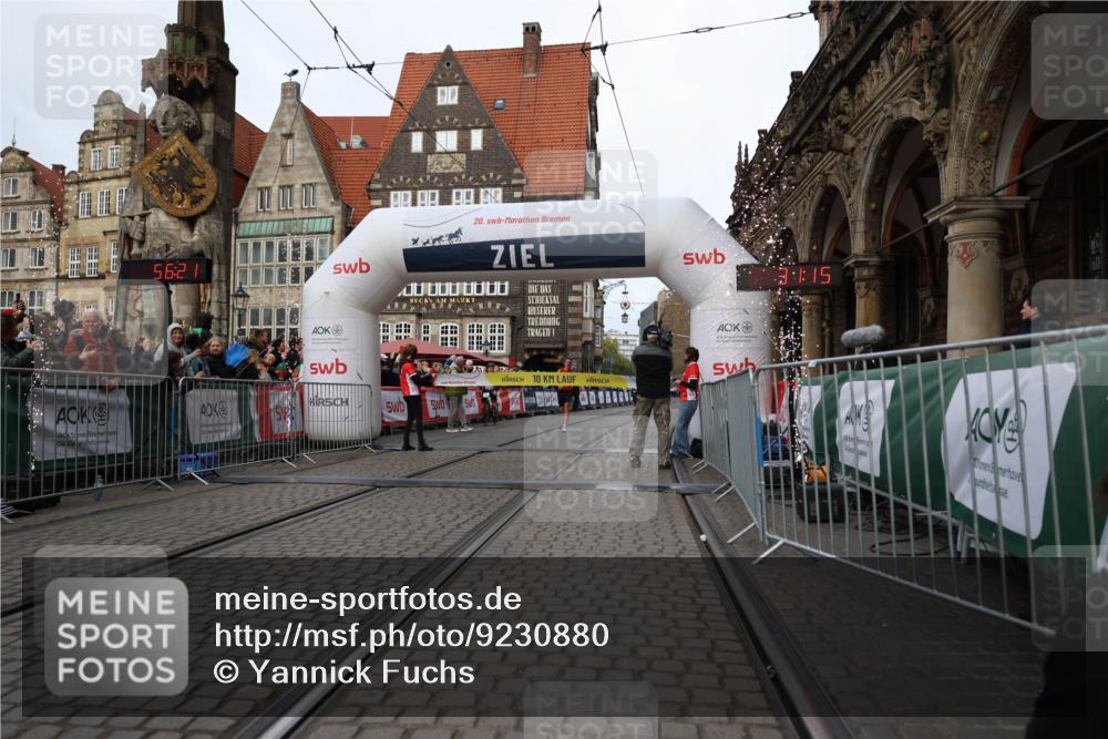 05.10.2025 - 20. swb-Marathon Bremen Yannick Fuchs http://msf.ph/oto/9230880 05.10.2025 10:27:10 Ziel 35 meine-sportfotos.de