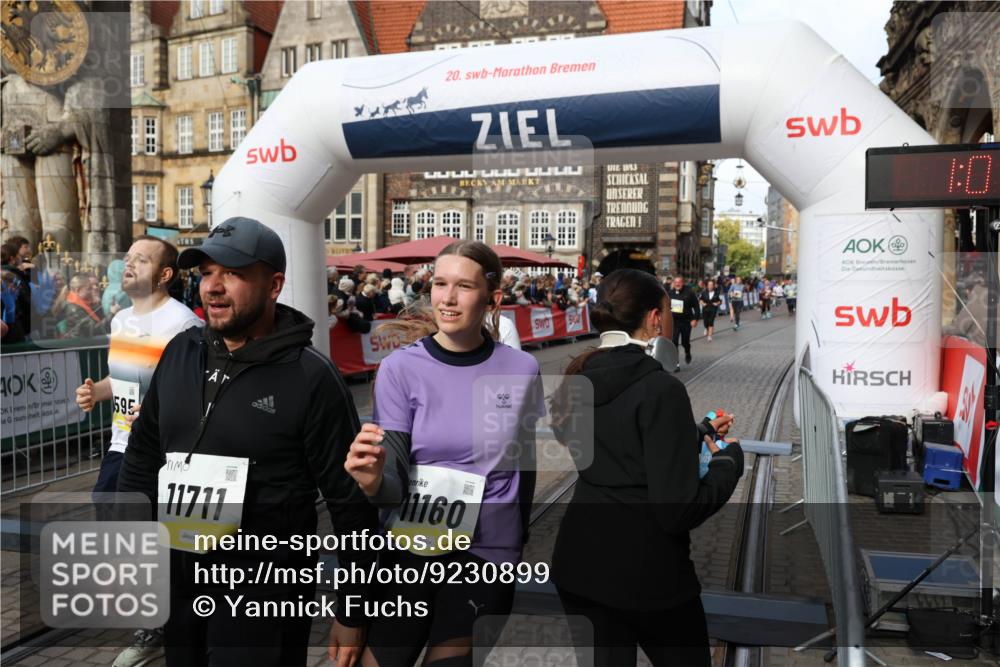 05.10.2025 - 20. swb-Marathon Bremen Yannick Fuchs http://msf.ph/oto/9230899 05.10.2025 11:02:43 Ziel 9468, 9647, 9802, 9839, 10033, 10595, 10598, 10615, 10825, 10826, 11110, 11160, 11537, 11538, 11711 meine-sportfotos.de