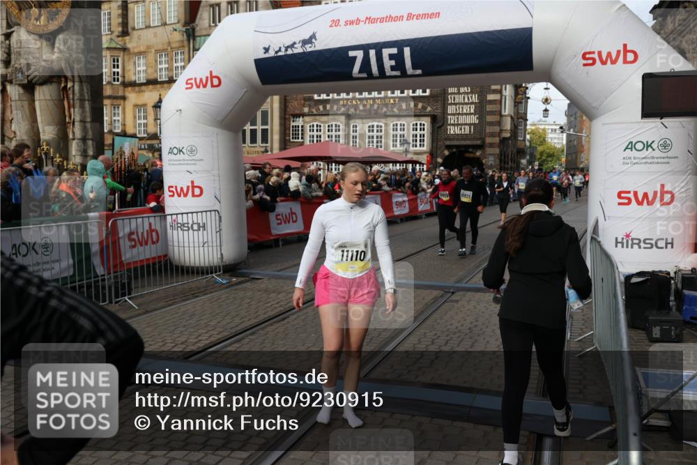 05.10.2025 - 20. swb-Marathon Bremen Yannick Fuchs http://msf.ph/oto/9230915 05.10.2025 11:02:45 Ziel 9468, 9647, 9841, 10033, 10510, 10595, 10598, 10825, 10826, 11110, 11160, 11711 meine-sportfotos.de