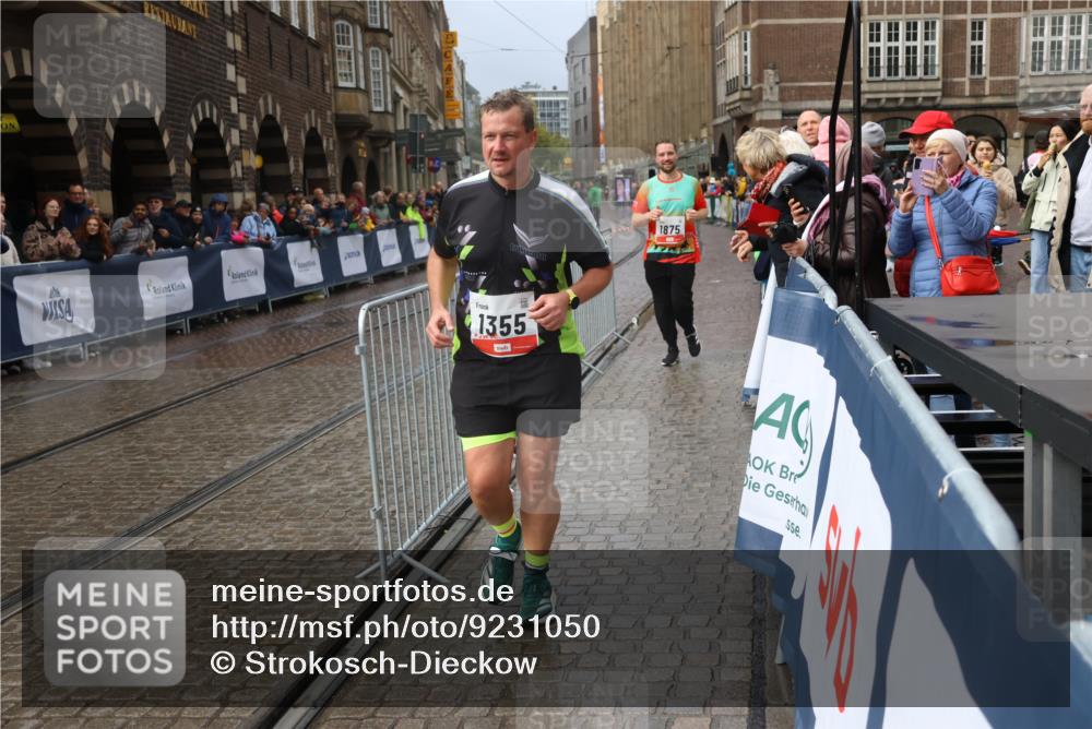05.10.2025 - 20. swb-Marathon Bremen Strokosch-Dieckow http://msf.ph/oto/9231050 05.10.2025 15:13:36 Ziel 892, 1355, 1875 meine-sportfotos.de