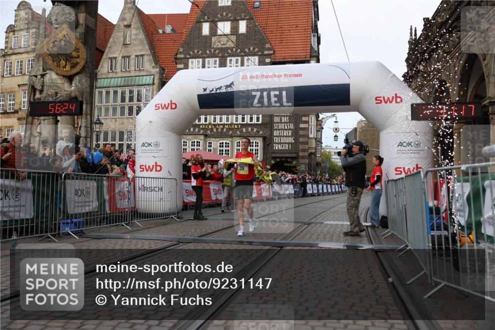 05.10.2025 - 20. swb-Marathon Bremen Yannick Fuchs http://msf.ph/oto/9231147 05.10.2025 10:27:13 Ziel 35 meine-sportfotos.de