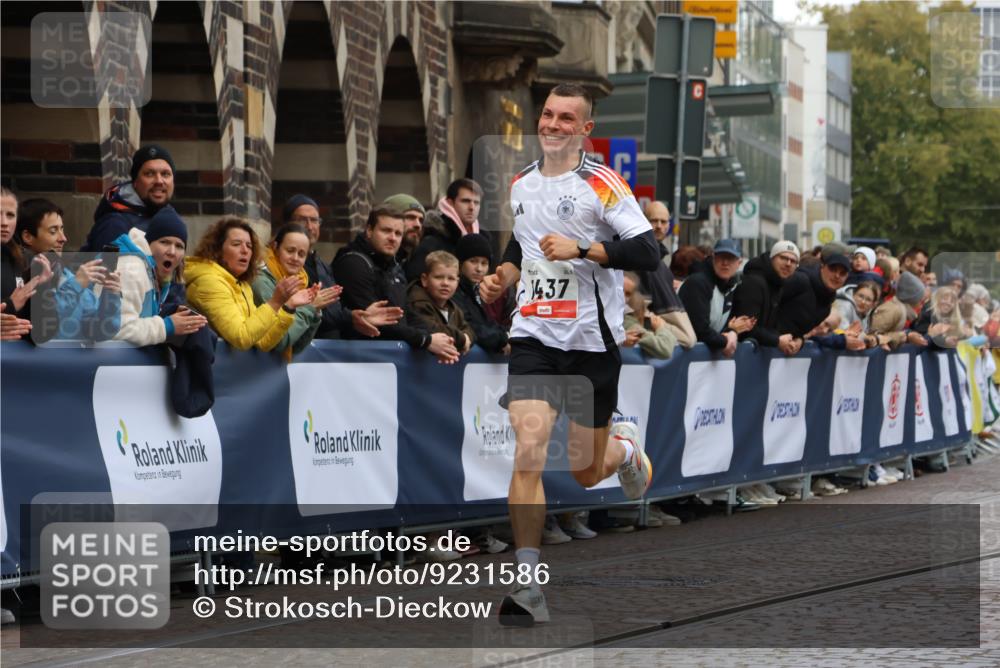05.10.2025 - 20. swb-Marathon Bremen Strokosch-Dieckow http://msf.ph/oto/9231586 05.10.2025 12:30:48 Ziel 1437 meine-sportfotos.de