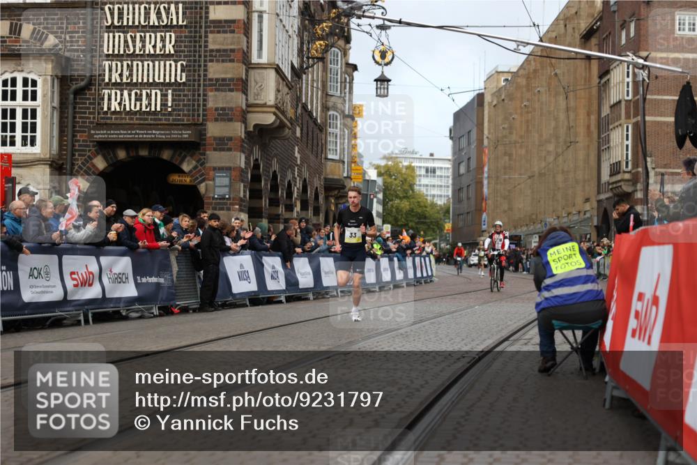 05.10.2025 - 20. swb-Marathon Bremen Yannick Fuchs http://msf.ph/oto/9231797 05.10.2025 10:28:24 Ziel 33 meine-sportfotos.de