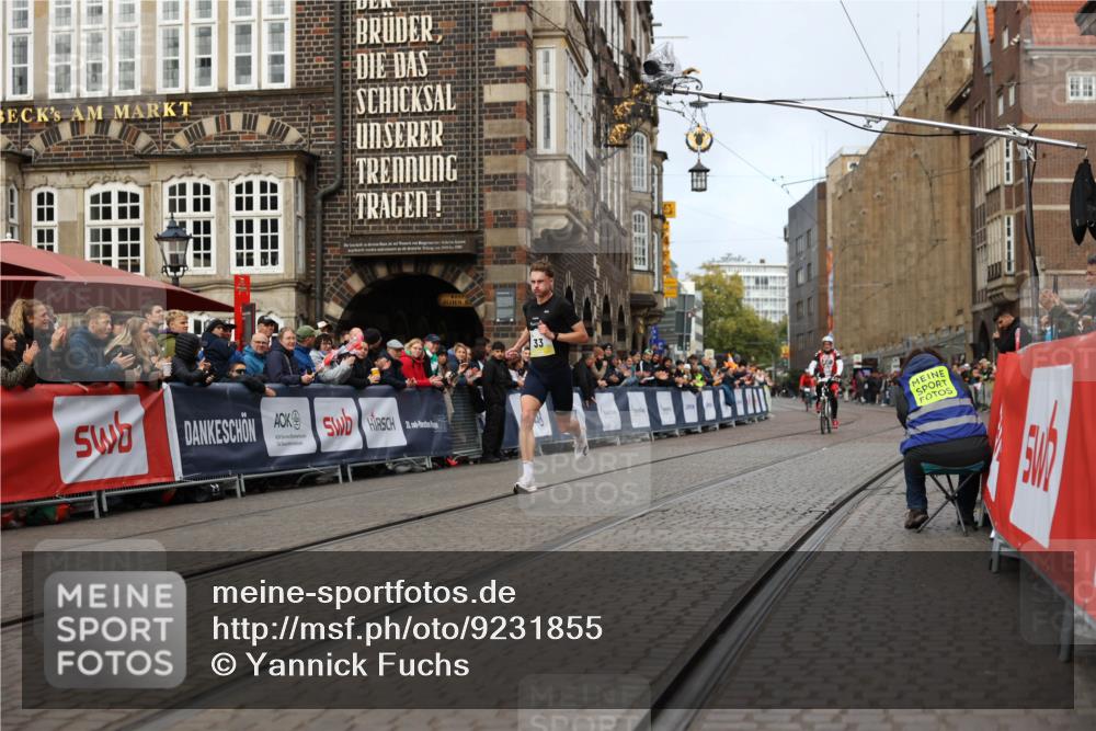 05.10.2025 - 20. swb-Marathon Bremen Yannick Fuchs http://msf.ph/oto/9231855 05.10.2025 10:28:24 Ziel 33 meine-sportfotos.de