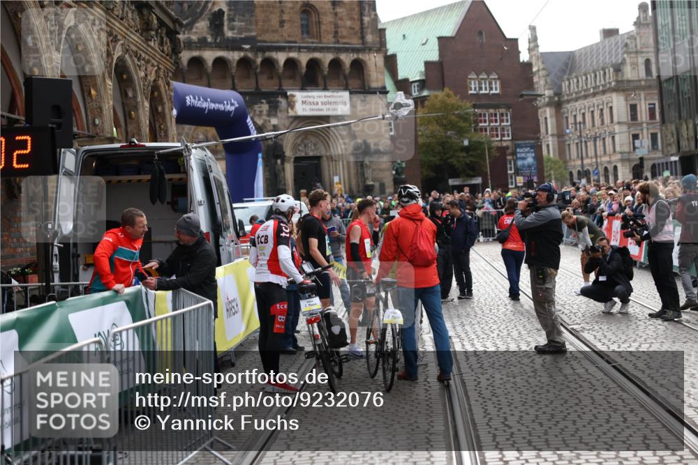 05.10.2025 - 20. swb-Marathon Bremen Yannick Fuchs http://msf.ph/oto/9232076 05.10.2025 10:28:58 Ziel  meine-sportfotos.de