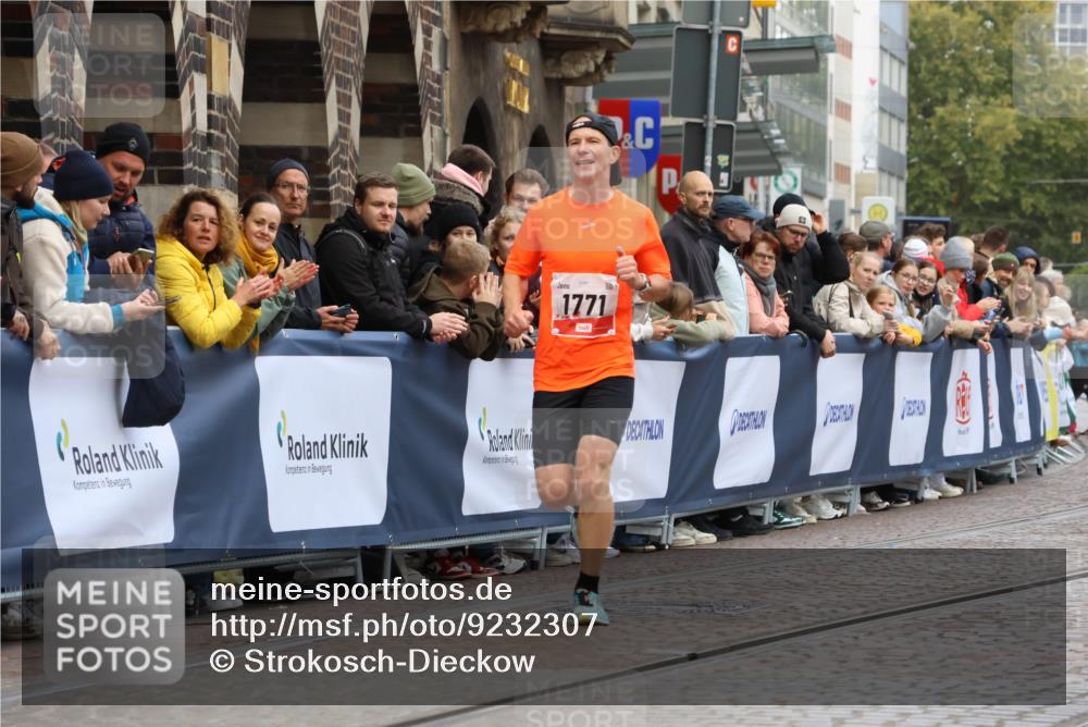 05.10.2025 - 20. swb-Marathon Bremen Strokosch-Dieckow http://msf.ph/oto/9232307 05.10.2025 12:31:47 Ziel 1771 meine-sportfotos.de