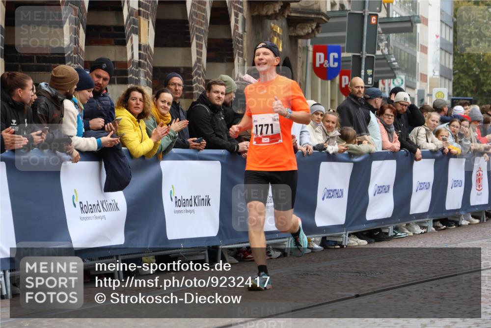 05.10.2025 - 20. swb-Marathon Bremen Strokosch-Dieckow http://msf.ph/oto/9232417 05.10.2025 12:31:47 Ziel 1771 meine-sportfotos.de