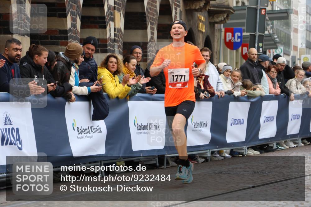 05.10.2025 - 20. swb-Marathon Bremen Strokosch-Dieckow http://msf.ph/oto/9232484 05.10.2025 12:31:48 Ziel 1771 meine-sportfotos.de