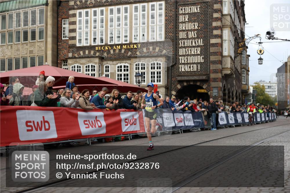 05.10.2025 - 20. swb-Marathon Bremen Yannick Fuchs http://msf.ph/oto/9232876 05.10.2025 10:32:42 Ziel 9280, 11730 meine-sportfotos.de