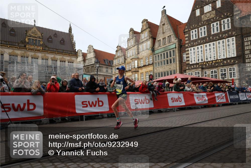 05.10.2025 - 20. swb-Marathon Bremen Yannick Fuchs http://msf.ph/oto/9232949 05.10.2025 10:32:44 Ziel 9280, 11730 meine-sportfotos.de