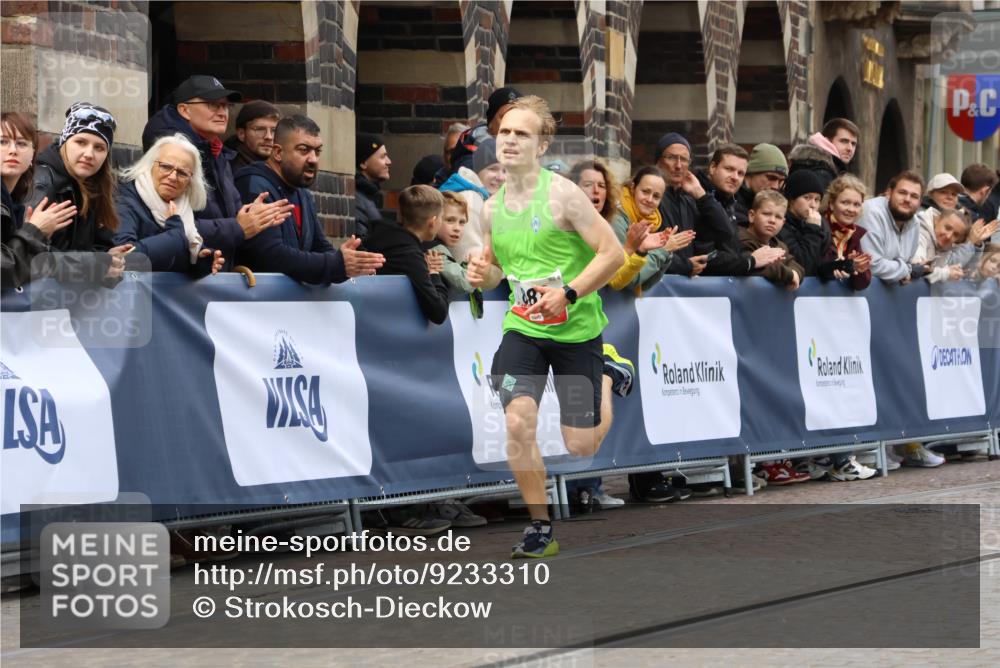 05.10.2025 - 20. swb-Marathon Bremen Strokosch-Dieckow http://msf.ph/oto/9233310 05.10.2025 12:34:21 Ziel 888 meine-sportfotos.de