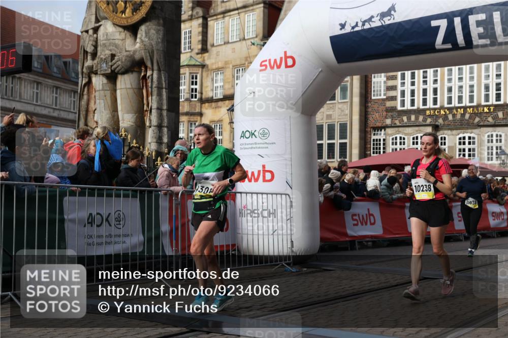 05.10.2025 - 20. swb-Marathon Bremen Yannick Fuchs http://msf.ph/oto/9234066 05.10.2025 11:03:56 Ziel 7788, 9315, 10238, 10603, 10604, 11039, 11272, 11306, 11589 meine-sportfotos.de