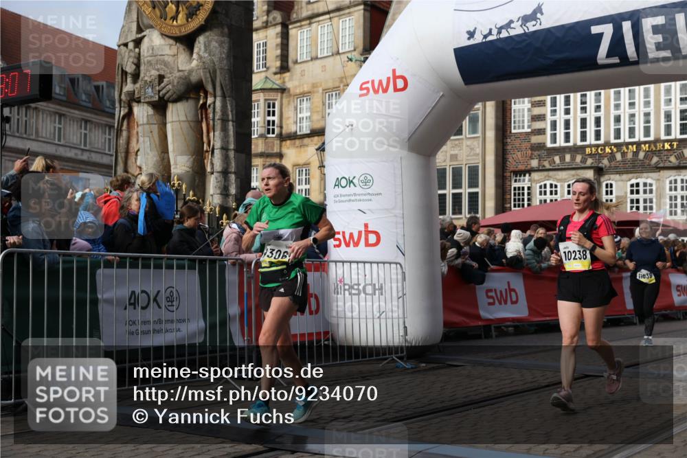 05.10.2025 - 20. swb-Marathon Bremen Yannick Fuchs http://msf.ph/oto/9234070 05.10.2025 11:03:56 Ziel 7788, 9315, 10238, 10603, 10604, 11039, 11272, 11306, 11589 meine-sportfotos.de