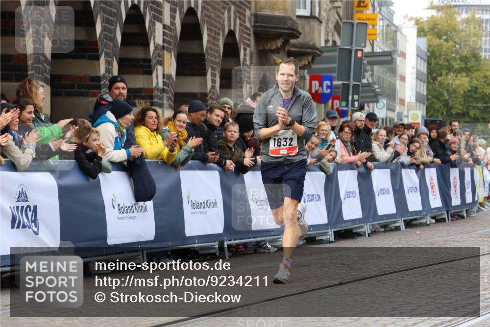 05.10.2025 - 20. swb-Marathon Bremen Strokosch-Dieckow http://msf.ph/oto/9234211 05.10.2025 12:36:34 Ziel 1632 meine-sportfotos.de