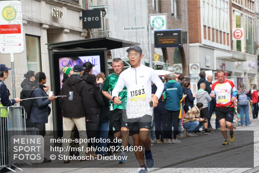 05.10.2025 - 20. swb-Marathon Bremen Strokosch-Dieckow http://msf.ph/oto/9234609 05.10.2025 10:43:40 Ziel 9170, 9270, 9614, 9865, 9919, 10348, 10351, 10649, 10652, 10780, 11256, 11316, 11503, 11645, 11648, 11683, 9170, 9270, 9614, 9865, 9919, 10348, 10351, 10649, 10652, 10780, 11256, 11316, 11503, 11645, 11648, 11683 meine-sportfotos.de