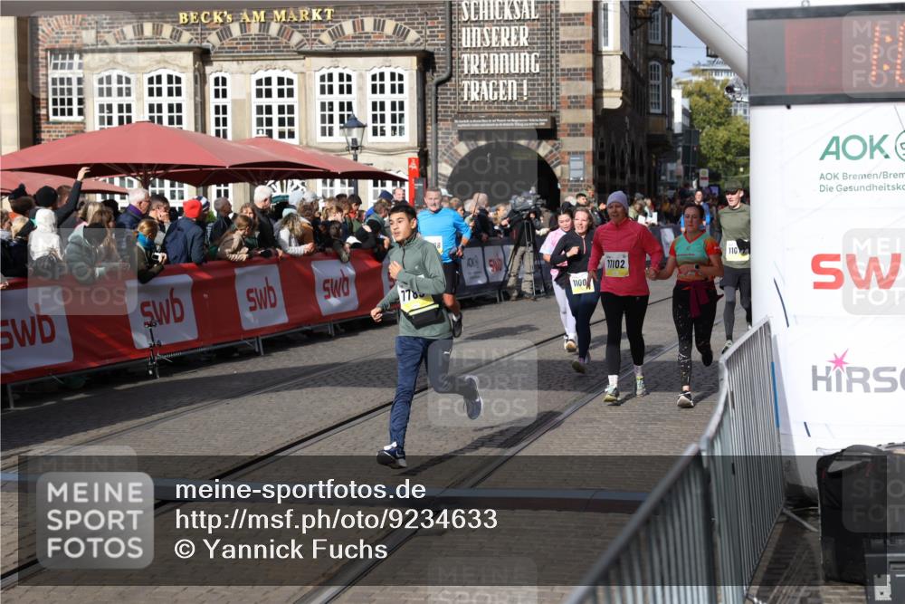 05.10.2025 - 20. swb-Marathon Bremen Yannick Fuchs http://msf.ph/oto/9234633 05.10.2025 11:04:16 Ziel 7123, 7789, 9275, 9398, 10098, 10205, 10551, 10853, 11001, 11077, 11102, 11611, 11685 meine-sportfotos.de