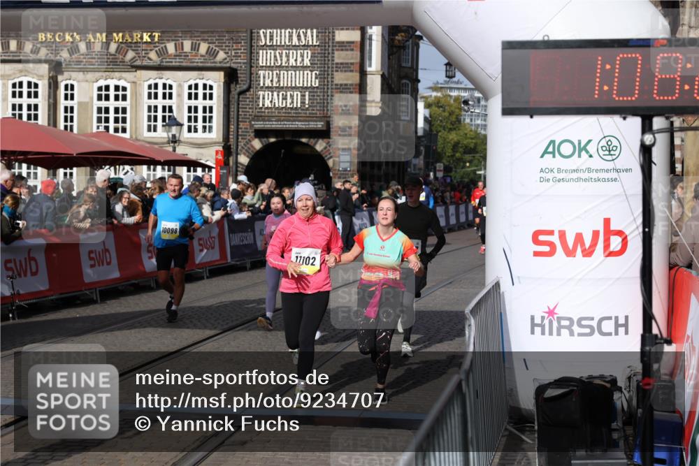 05.10.2025 - 20. swb-Marathon Bremen Yannick Fuchs http://msf.ph/oto/9234707 05.10.2025 11:04:17 Ziel 7123, 7789, 9275, 10098, 10853, 11001, 11077, 11102, 11611, 11685 meine-sportfotos.de