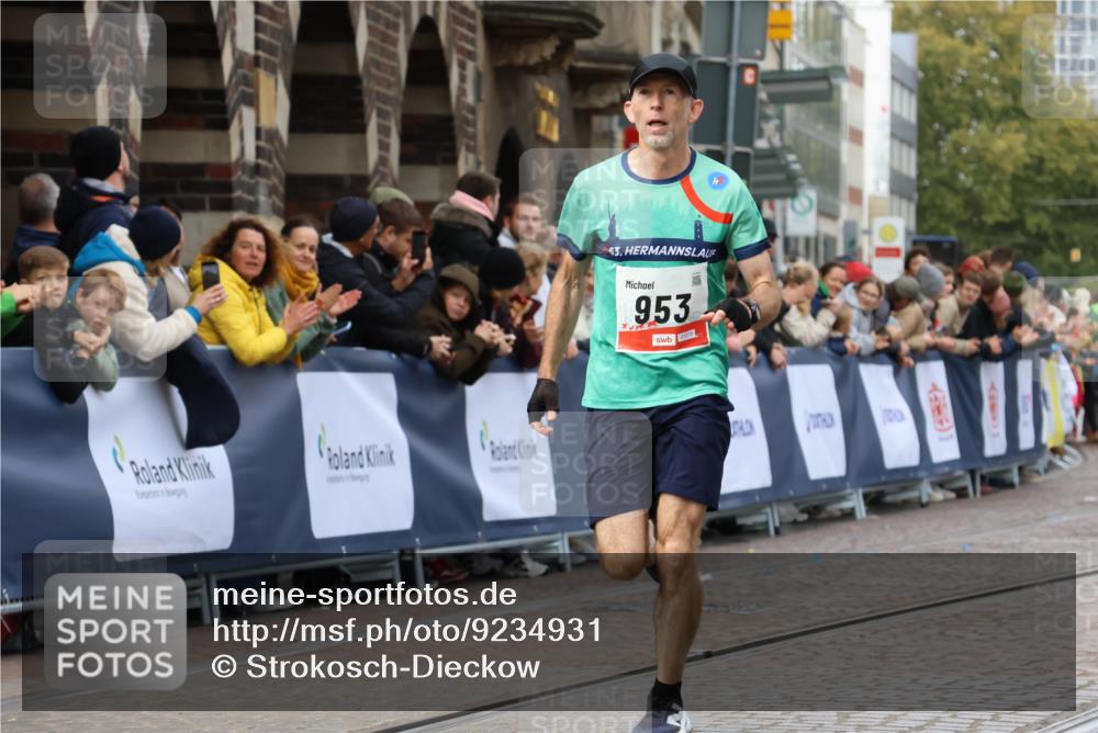 05.10.2025 - 20. swb-Marathon Bremen Strokosch-Dieckow http://msf.ph/oto/9234931 05.10.2025 12:37:16 Ziel 953 meine-sportfotos.de