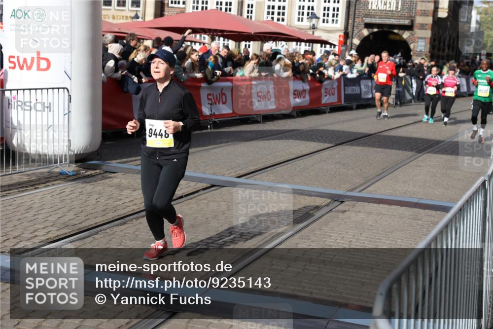 05.10.2025 - 20. swb-Marathon Bremen Yannick Fuchs http://msf.ph/oto/9235143 05.10.2025 11:04:24 Ziel 9448, 9537, 10098, 10853, 11001, 11077, 11102, 11685 meine-sportfotos.de