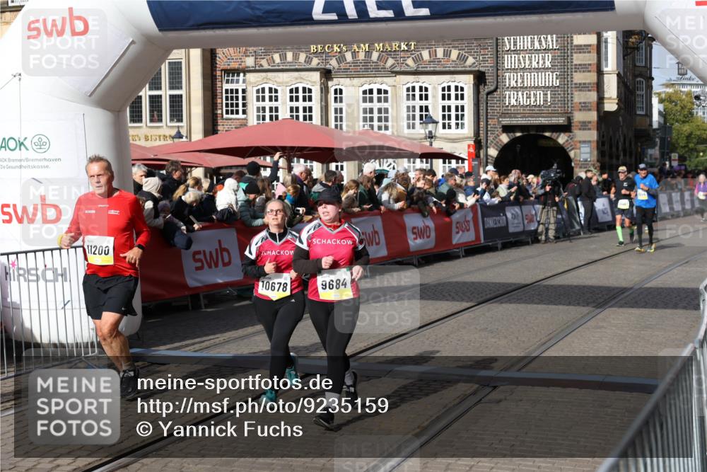 05.10.2025 - 20. swb-Marathon Bremen Yannick Fuchs http://msf.ph/oto/9235159 05.10.2025 11:04:30 Ziel 9448, 9537, 9684, 10678, 11200 meine-sportfotos.de