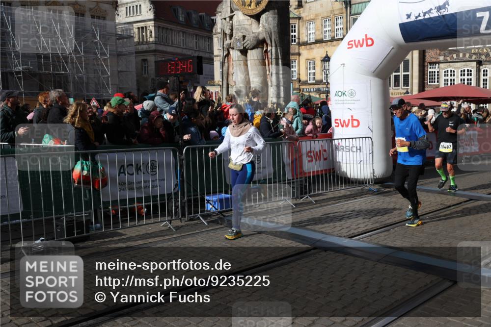 05.10.2025 - 20. swb-Marathon Bremen Yannick Fuchs http://msf.ph/oto/9235225 05.10.2025 11:04:36 Ziel 8111, 9610, 10278, 10439, 10483, 10678, 10956, 11044, 11704 meine-sportfotos.de