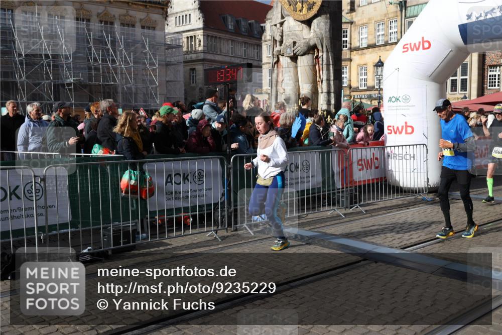 05.10.2025 - 20. swb-Marathon Bremen Yannick Fuchs http://msf.ph/oto/9235229 05.10.2025 11:04:36 Ziel 8111, 9610, 10278, 10439, 10483, 10678, 10956, 11044, 11704 meine-sportfotos.de