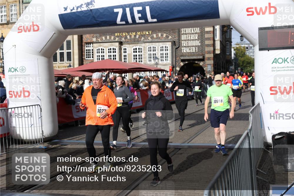05.10.2025 - 20. swb-Marathon Bremen Yannick Fuchs http://msf.ph/oto/9235263 05.10.2025 11:04:40 Ziel 8111, 9394, 9610, 10278, 10439, 10483, 10531, 10674, 10869, 10956, 11044, 11196, 11542, 11704 meine-sportfotos.de