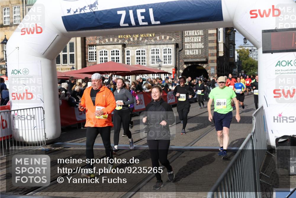 05.10.2025 - 20. swb-Marathon Bremen Yannick Fuchs http://msf.ph/oto/9235265 05.10.2025 11:04:40 Ziel 8111, 9394, 9610, 10278, 10439, 10483, 10531, 10674, 10869, 10956, 11044, 11196, 11542, 11704 meine-sportfotos.de