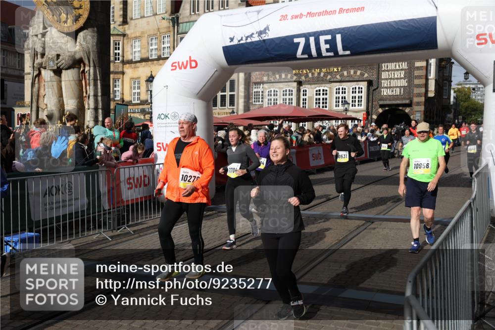 05.10.2025 - 20. swb-Marathon Bremen Yannick Fuchs http://msf.ph/oto/9235277 05.10.2025 11:04:40 Ziel 8111, 9394, 9610, 10278, 10439, 10483, 10531, 10674, 10869, 10956, 11044, 11196, 11542, 11704 meine-sportfotos.de