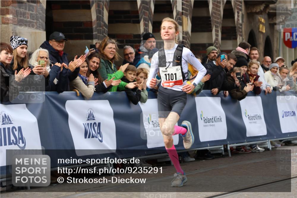 05.10.2025 - 20. swb-Marathon Bremen Strokosch-Dieckow http://msf.ph/oto/9235291 05.10.2025 12:37:31 Ziel 1101 meine-sportfotos.de