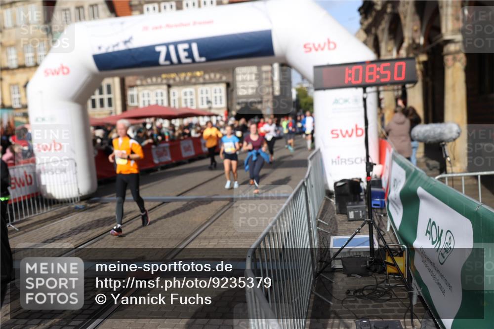 05.10.2025 - 20. swb-Marathon Bremen Yannick Fuchs http://msf.ph/oto/9235379 05.10.2025 11:04:46 Ziel 9394, 9623, 9750, 9771, 9915, 10485, 10531, 10532, 10674, 10869, 10956, 11196, 11542, 11704 meine-sportfotos.de