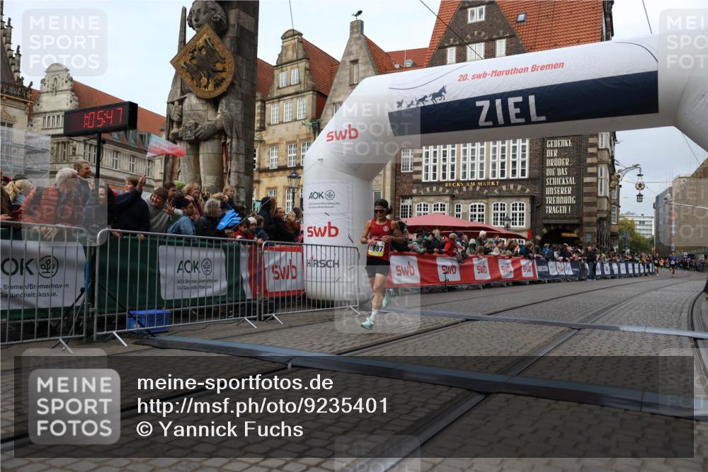 05.10.2025 - 20. swb-Marathon Bremen Yannick Fuchs http://msf.ph/oto/9235401 05.10.2025 10:36:37 Ziel 11185, 11687 meine-sportfotos.de