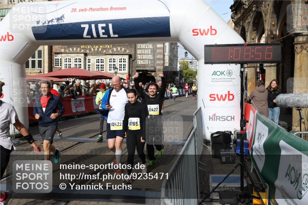 05.10.2025 - 20. swb-Marathon Bremen Yannick Fuchs http://msf.ph/oto/9235471 05.10.2025 11:04:52 Ziel 9532, 9623, 9750, 9765, 9771, 9812, 9927, 10422, 10451, 10532, 10557, 10964, 11035, 11427, 11546, 11615 meine-sportfotos.de