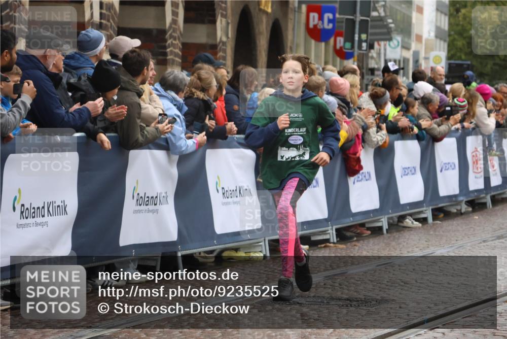 05.10.2025 - 20. swb-Marathon Bremen Strokosch-Dieckow http://msf.ph/oto/9235525 05.10.2025 15:19:56 Ziel  meine-sportfotos.de