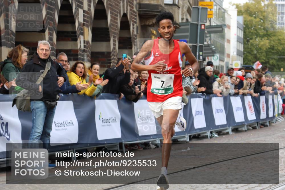 05.10.2025 - 20. swb-Marathon Bremen Strokosch-Dieckow http://msf.ph/oto/9235533 05.10.2025 12:38:39 Ziel 7, 1351 meine-sportfotos.de