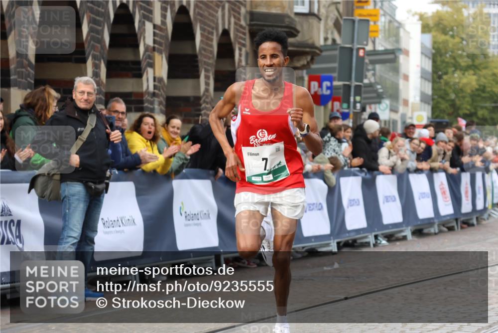 05.10.2025 - 20. swb-Marathon Bremen Strokosch-Dieckow http://msf.ph/oto/9235555 05.10.2025 12:38:39 Ziel 7, 1351 meine-sportfotos.de