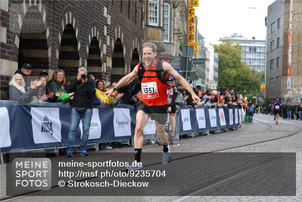 05.10.2025 - 20. swb-Marathon Bremen Strokosch-Dieckow http://msf.ph/oto/9235704 05.10.2025 12:38:45 Ziel 117, 1351 meine-sportfotos.de